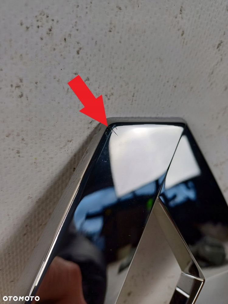 emblemat znaczek logo klapy drzwi tył renault trafic iii 3 14- - 4