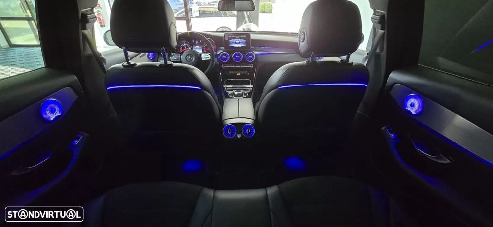 Mercedes-Benz GLC 220 d 4Matic 9G-TRONIC AMG Line - 31