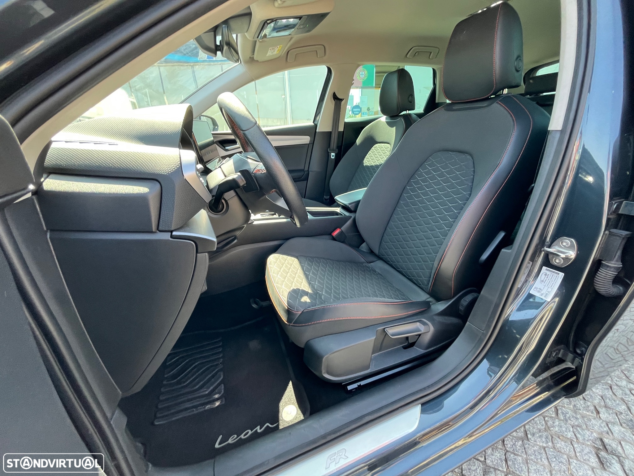 SEAT Leon ST 1.4 e-Hybrid FR DSG - 22