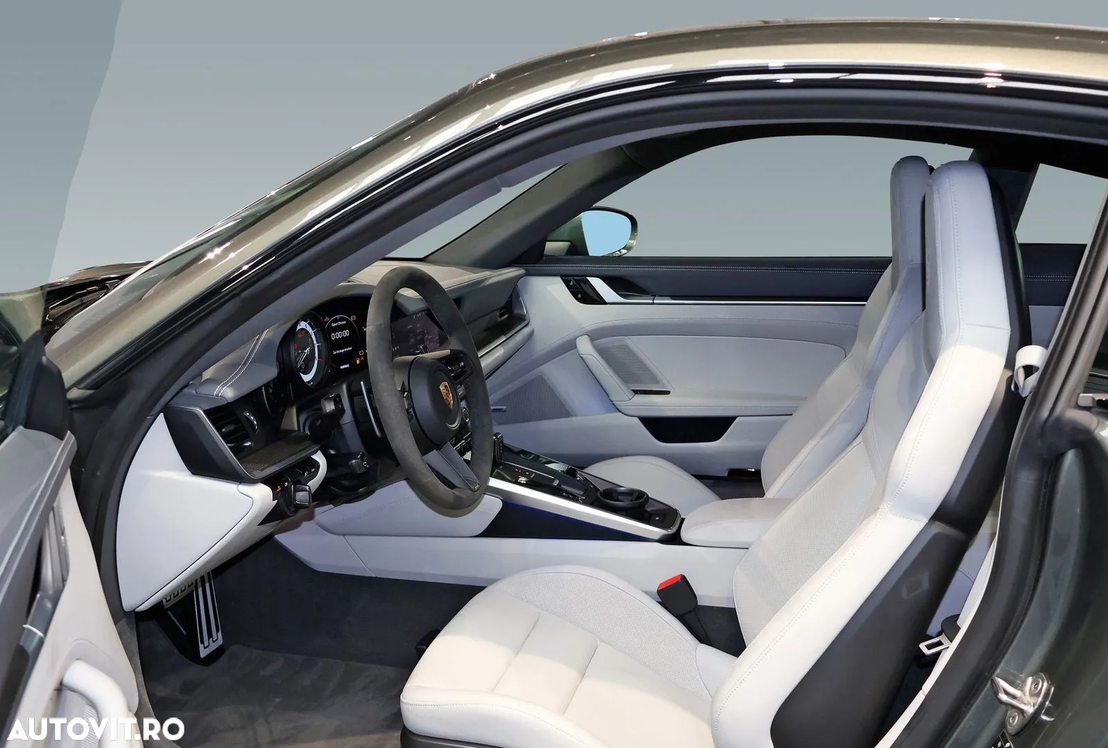 Porsche 911 Carrera 4S - 16