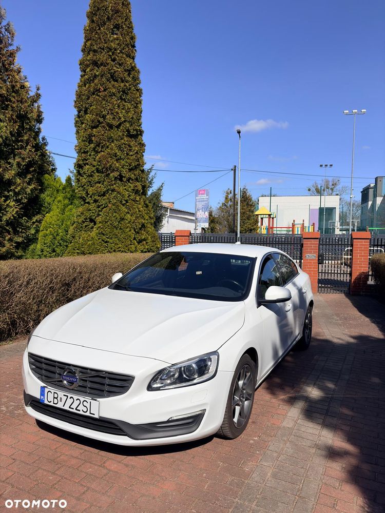 Volvo S60 D4 Drive-E Kinetic - 1