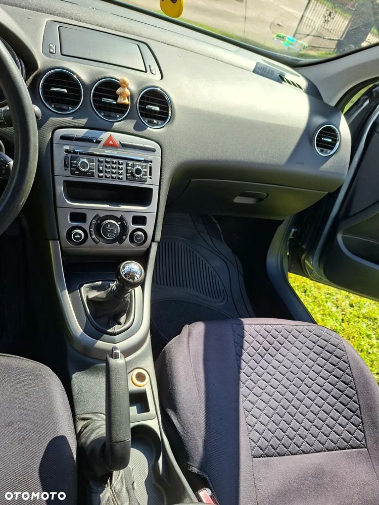 Peugeot 308 1.6 HDi Premium - 11