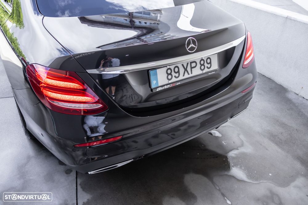 Mercedes-Benz E 220 d AMG Line - 12