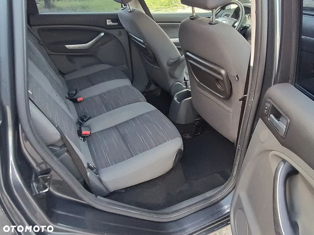 Ford Focus C-Max 1.6 TDCi Ambiente - 12