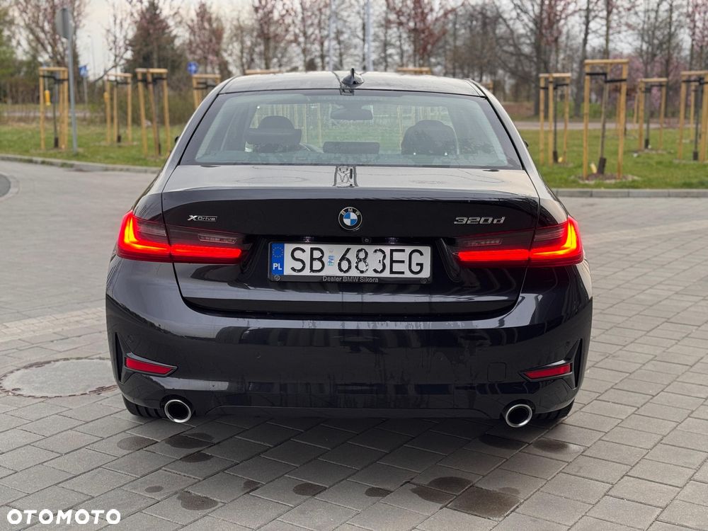 BMW Seria 3 320d xDrive Sport Line sport - 4