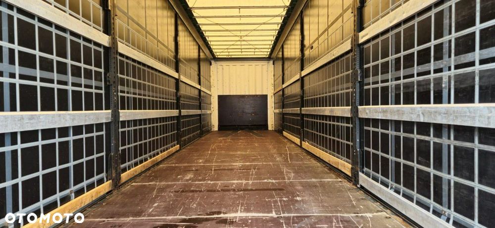 Krone Mega Firana, Dach podnoszony - 17