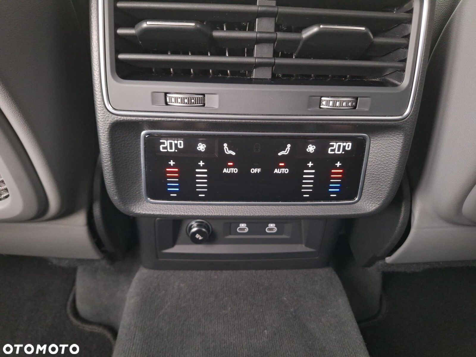 Audi SQ8 - 20