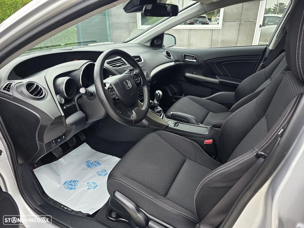 Honda Civic 1.6 i-DTEC Elegance - 19