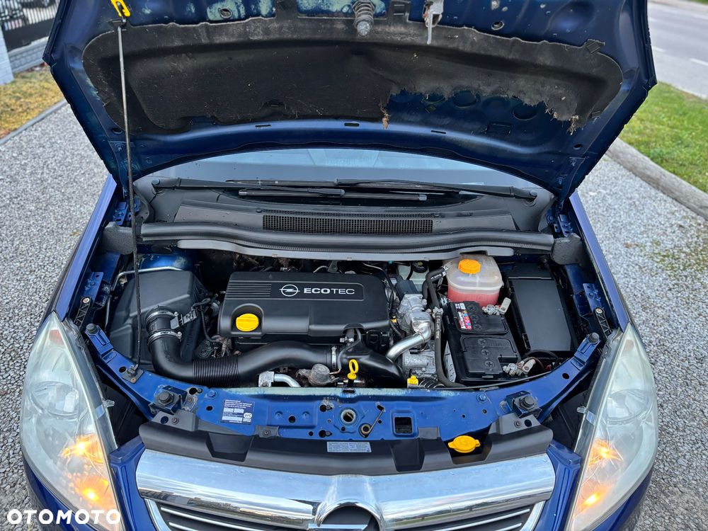 Opel Zafira - 15