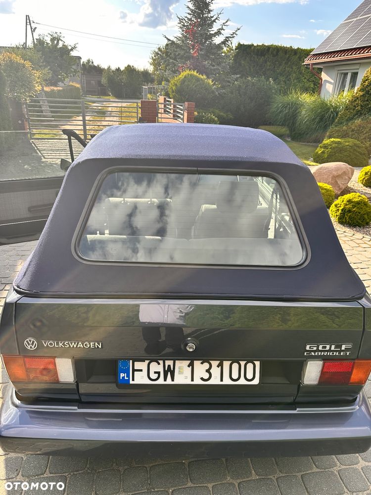 Volkswagen Golf Cabriolet 1.8 GL - 10