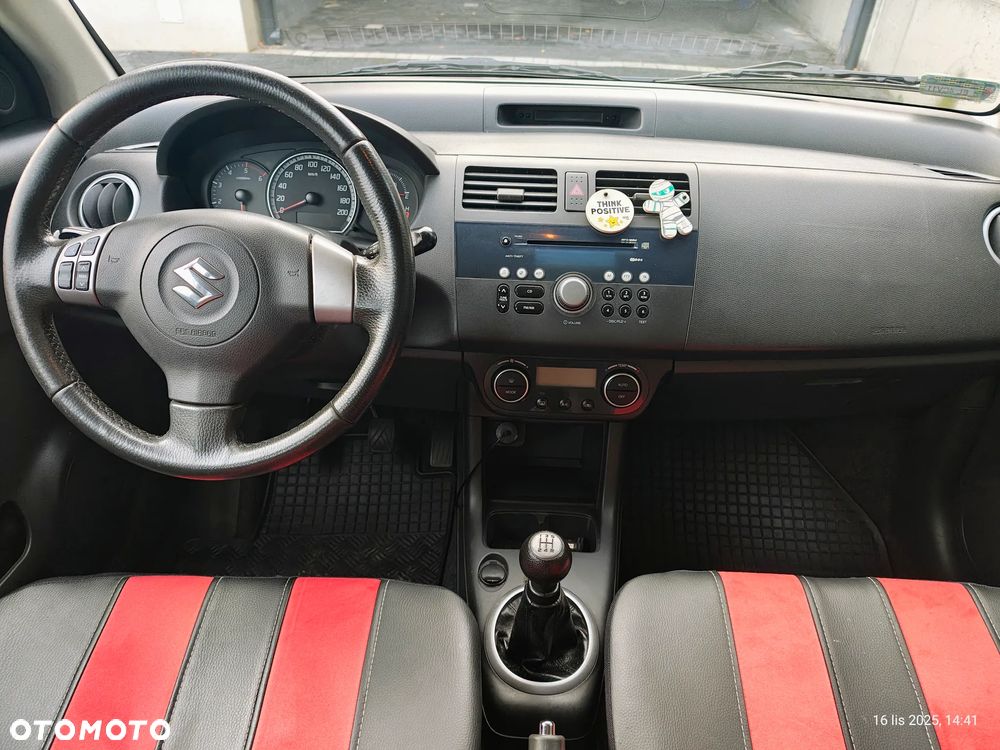 Suzuki Swift 1.3 DDiS GLX / Comfort - 6