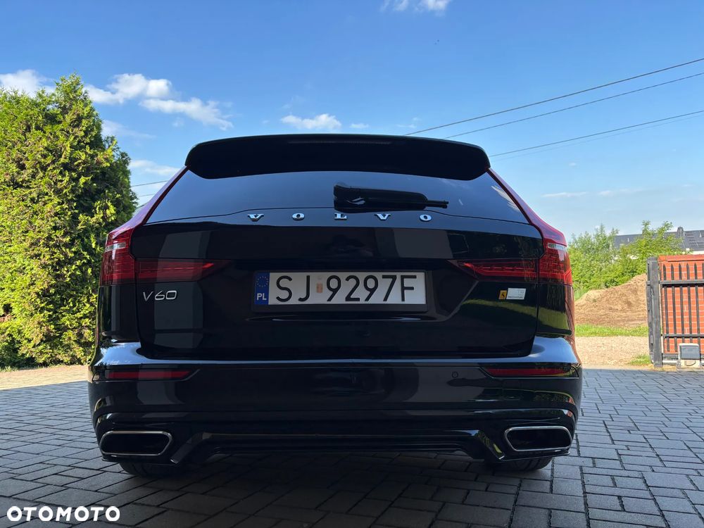 Volvo V60 T8 AWD Recharge Geartronic RDesign - 10