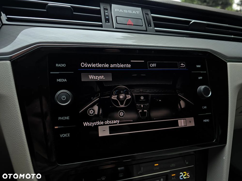 Volkswagen Passat Variant 2.0 TDI EVO Elegance DSG - 27