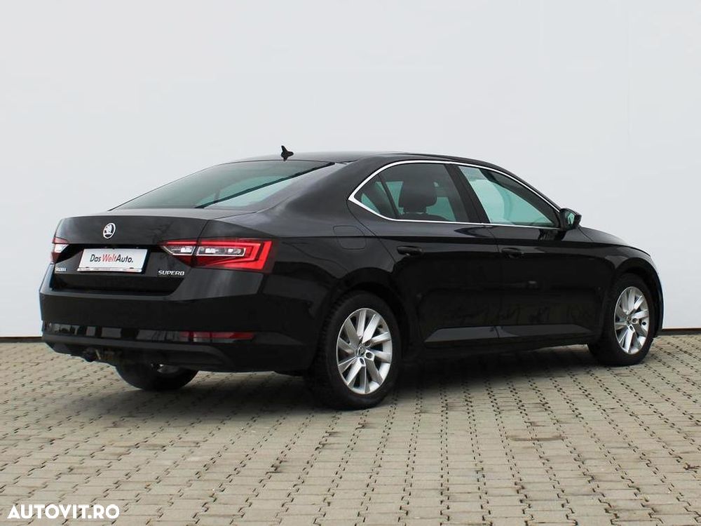 Skoda Superb 1.4 TSI Ambition - 5