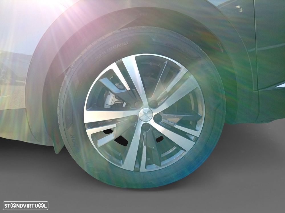Peugeot 5008 1.2 Hybrid Allure Pack e-DCS6 - 14