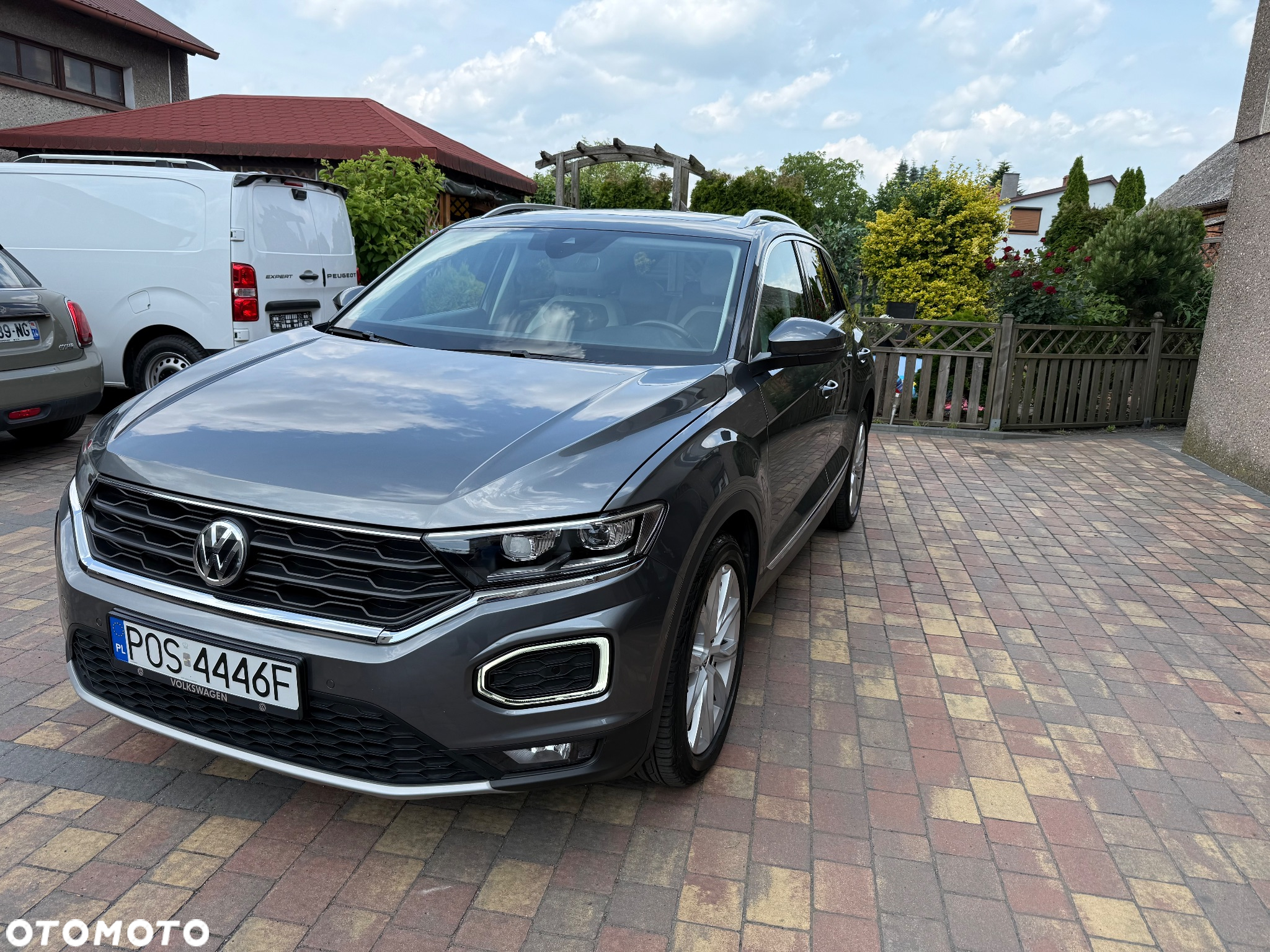 Volkswagen T-Roc 2.0 TDI SCR DSG ACTIVE - 28