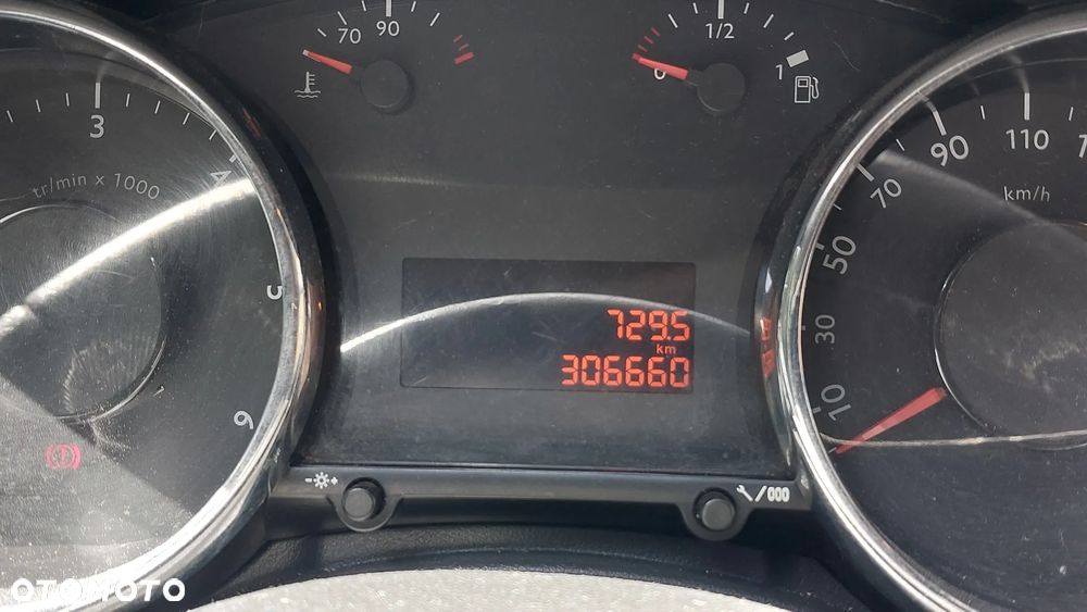 Peugeot 5008 1.6 HDi Premium - 10
