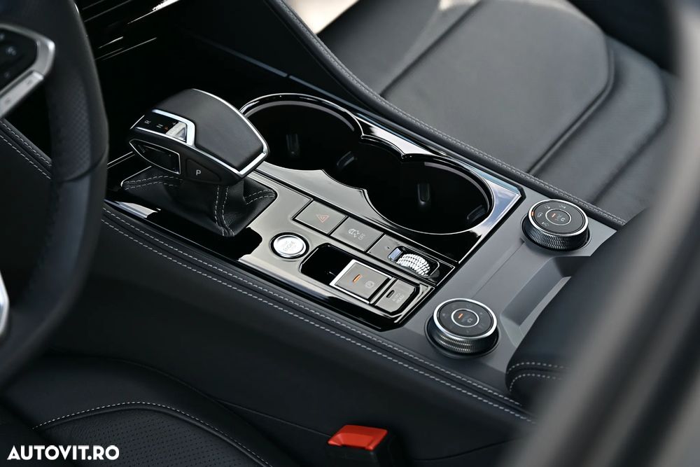Volkswagen Touareg - 30