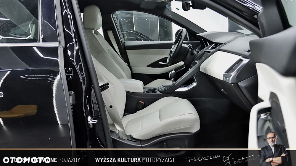 Jaguar E-Pace 2.0 i4D FWD R-Dynamic S - 14