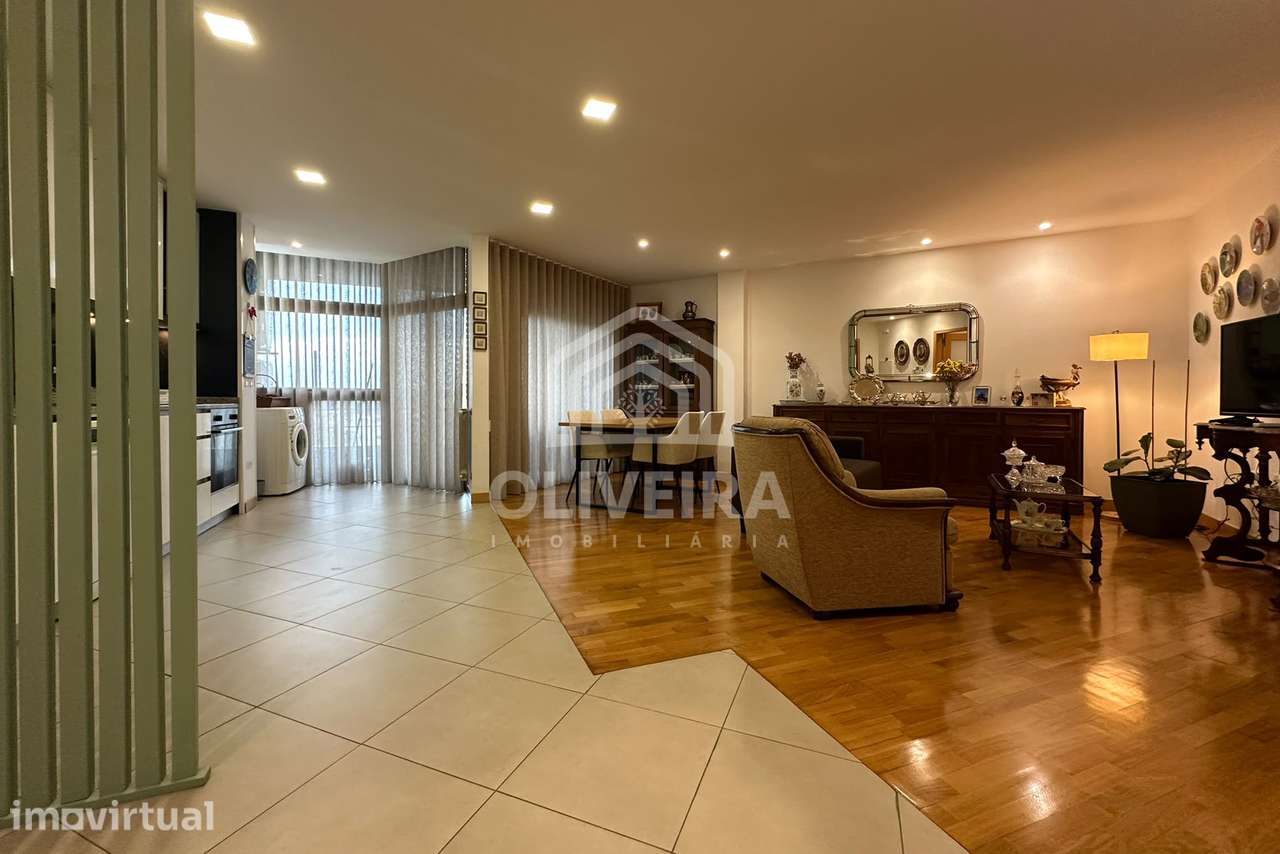 Apartamento T2 em Famalicão - Grande imagem: 4/12