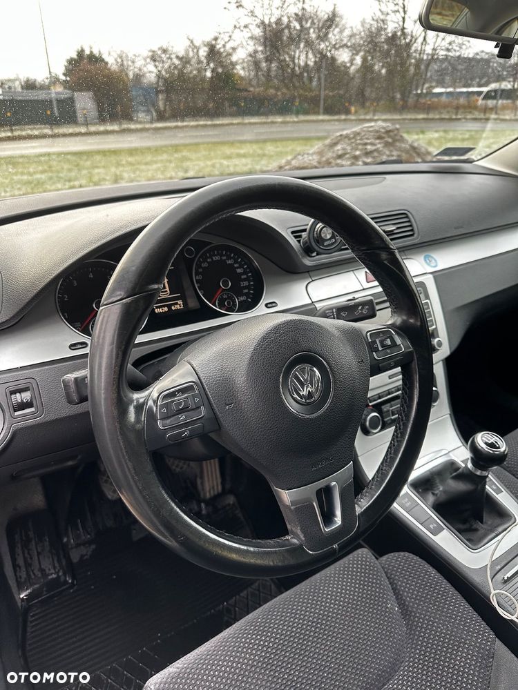 Volkswagen Passat 1.4 TSI Comfortline - 4