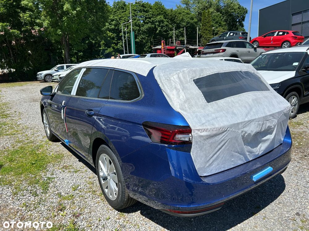 Skoda Superb 2.0 TSI Drive DSG - 8