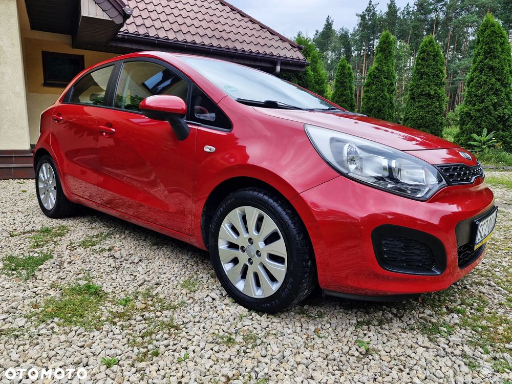 Kia Rio 1.4 Fifa World Cup Edition - 17