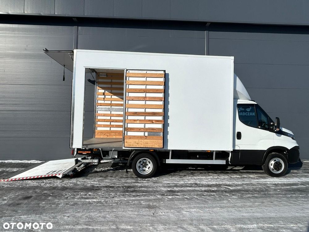 Iveco Daily 35C18 3.0 HPI Hi-Matic Kontener 8 palet + winda 750kg + drzwi boczne **Wysoki kontener**KLIMA**Serwis**Sprowadzony** - 7