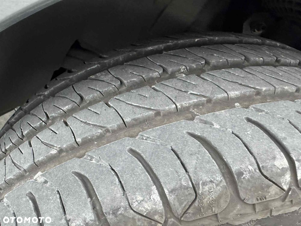 Mercedes-Benz Klasa V 250 d Avantgarde 9G-Tronic (d³ugi) - 29