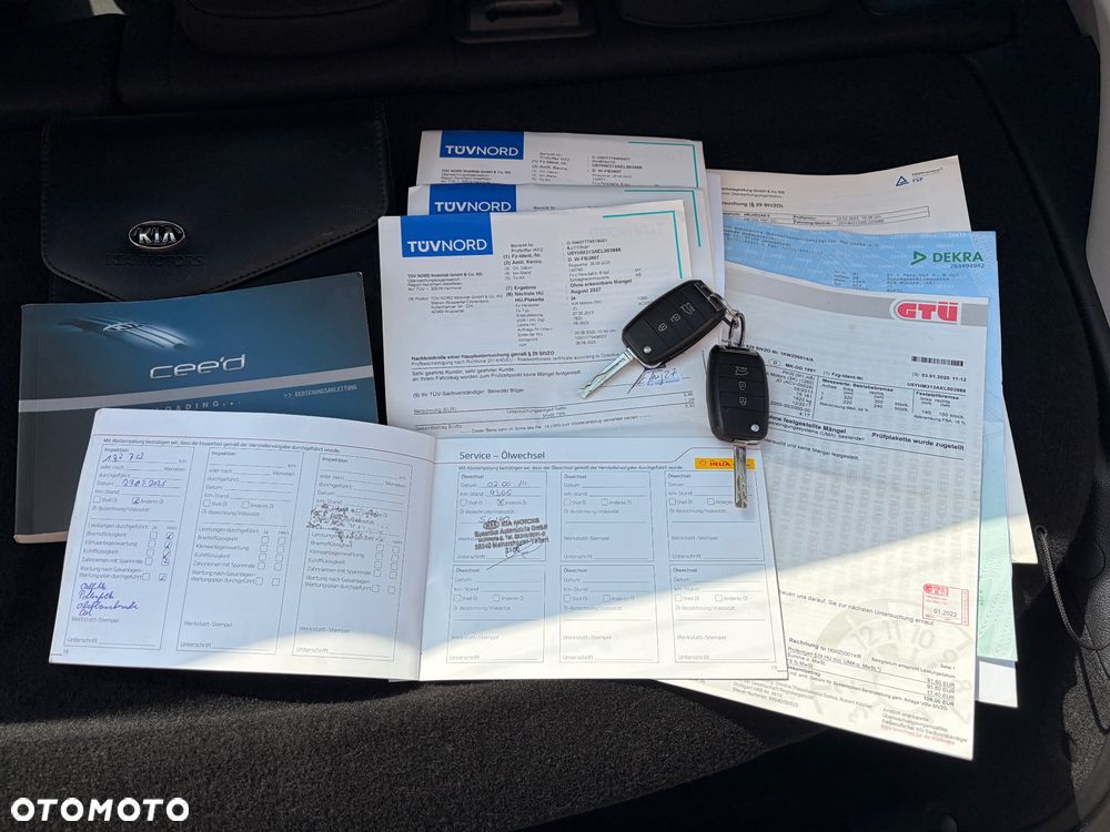 Kia ProCeed 1.6 GDI Vision - 24