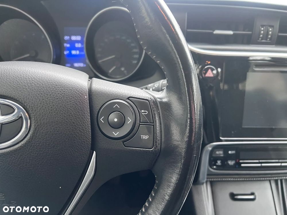 Toyota Auris 1.33 VVT-i Premium Comfort - 16