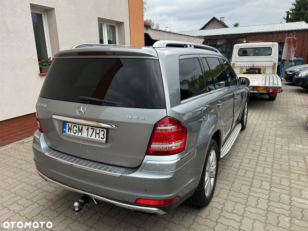 Mercedes-Benz GL - 4