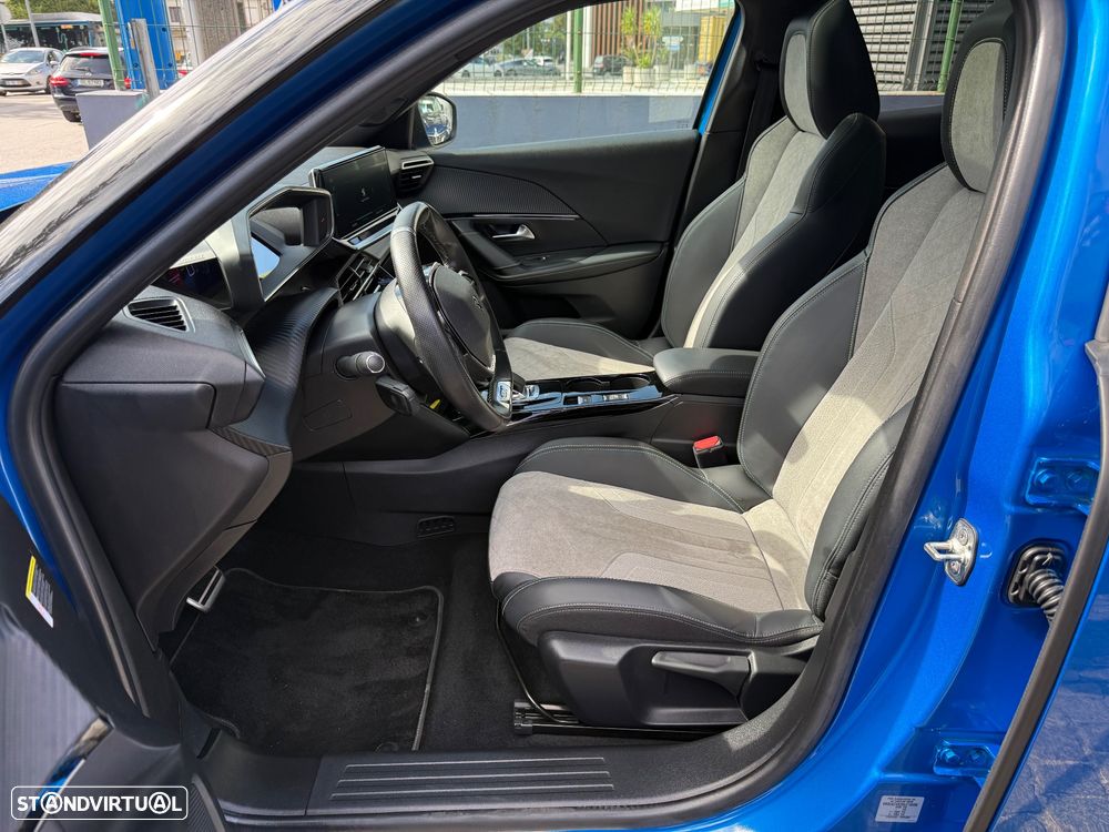 Peugeot e-2008 GT - 18