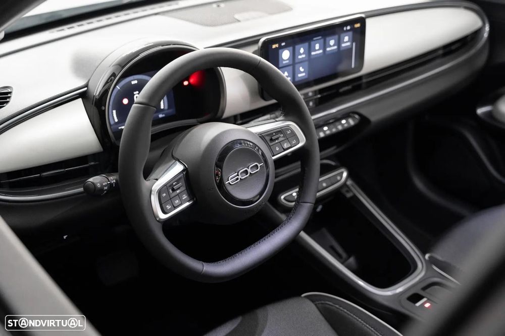 Fiat 600 1.2 Hybrid La Prima - 10