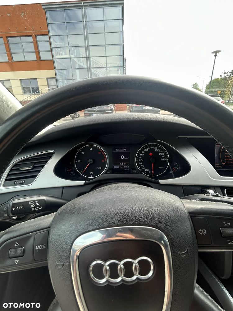 Audi A4 Limousine 2.0 TDI DPF S line Sportpaket (plus) - 12