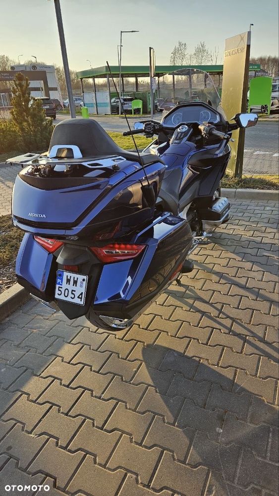 Honda GL - 6