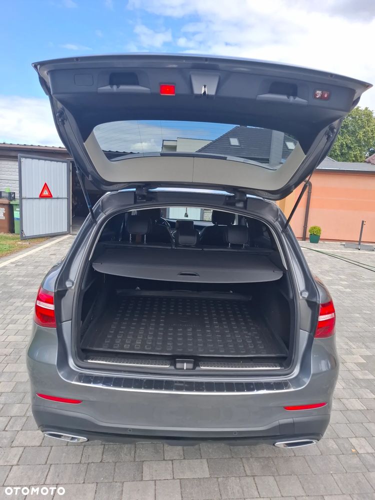Mercedes-Benz GLC - 6