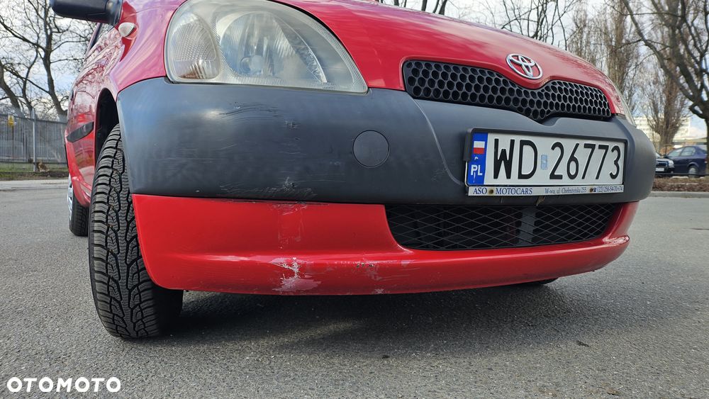 Toyota Yaris 1.0 Base - 11