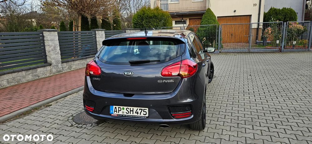 Kia Ceed 1.4 CVVT Dream Team Edition - 5