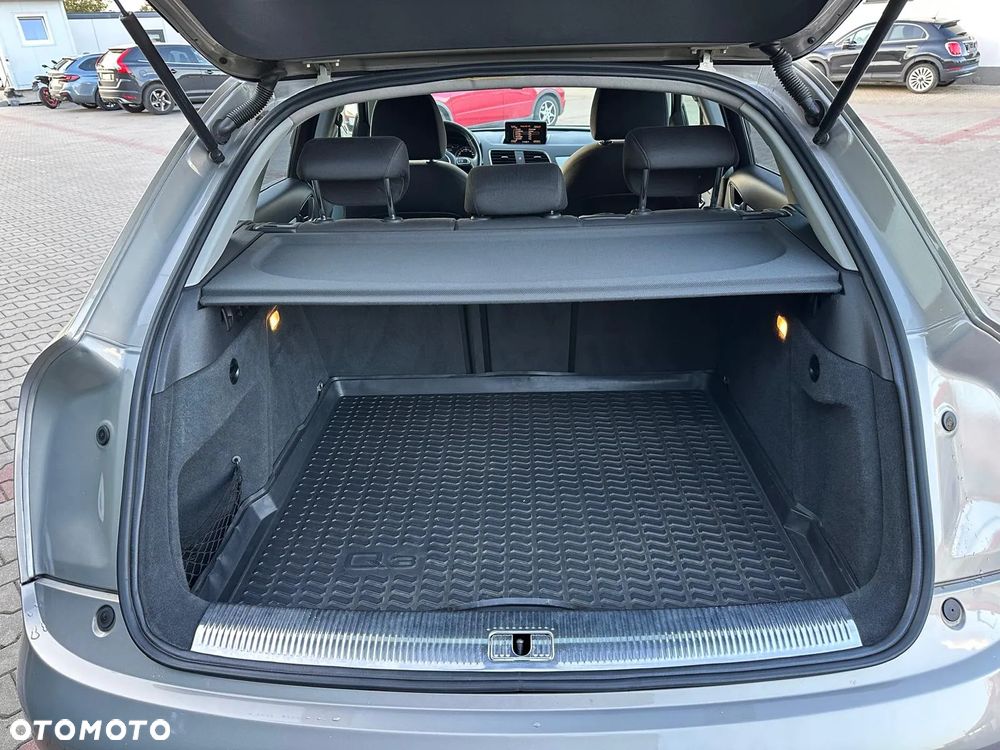 Audi Q3 2.0 TDI Quattro S tronic - 29