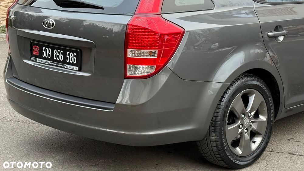 Kia Ceed 1.4 Comfort - 17