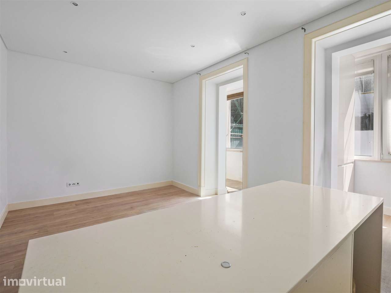 Apartamento T2 para arrendar em Lisboa - Grande imagem: 2/22
