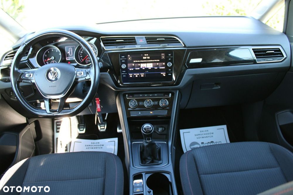 Volkswagen Touran 1.4 TSI (BlueMotion Technology) SOUND - 18