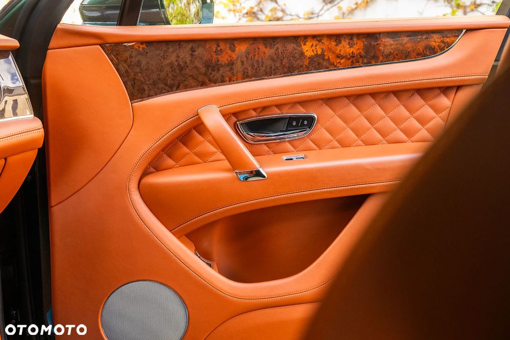 Bentley Bentayga W12 - 21