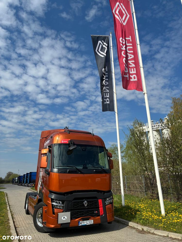 Renault T480 Sleeper Cab  DEMO - 1