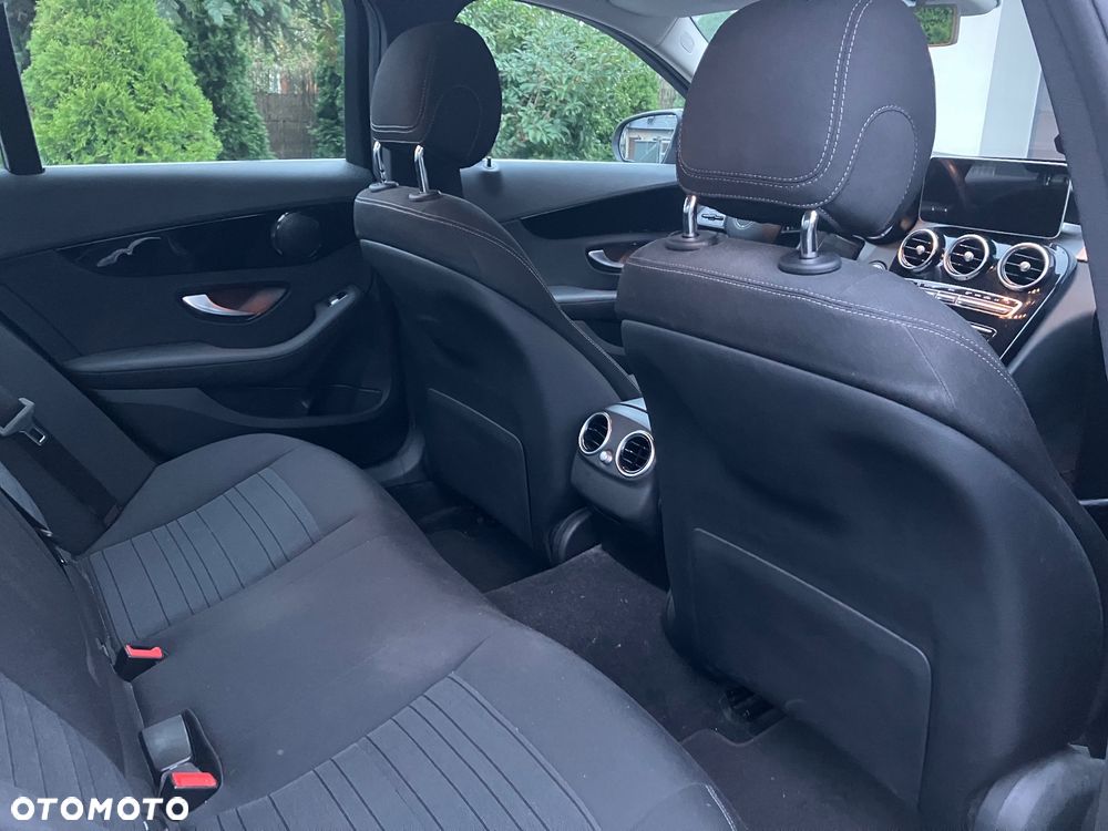 Mercedes-Benz Klasa C ver-160-business-edition-9g--tronic - 8