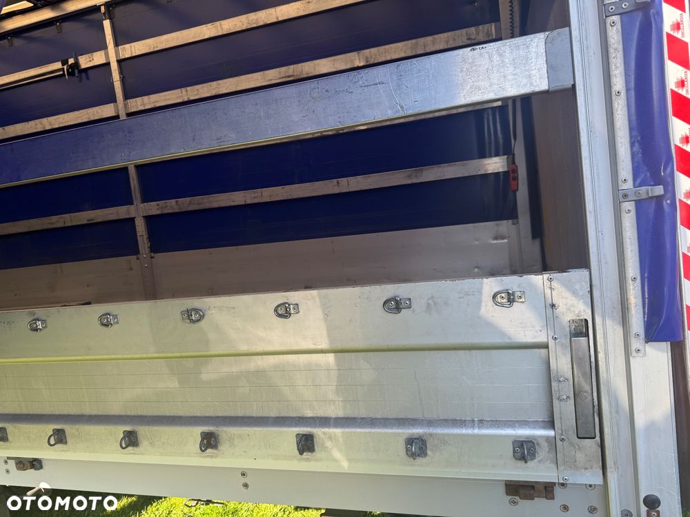 Iveco Daily 2023r Hi-Matic‼️72C18‼️Winda Dhollandia 1000KG // Plandeka 15 Palet // Najnowszy Tachograf // Firanka dach zsuwany regulacja wysokości ‼️Spanie z tyłu WEJKAMA  Wysokość rampowa Full LED Tempomat Salon Polska DMC7200KG Faktura Vat 23% TwinCab - 10