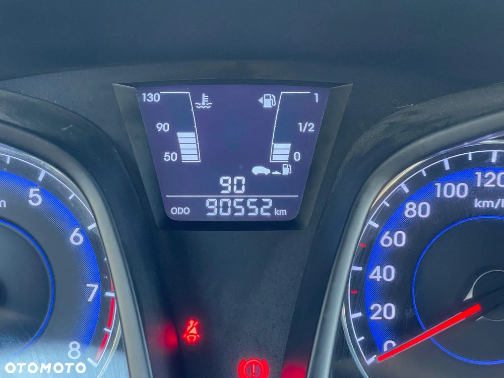 Hyundai ix20 1.4 blue - 15