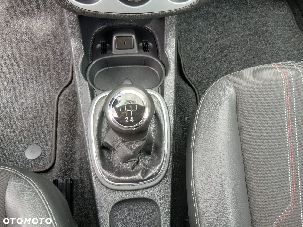 Opel Corsa 1.2 16V Enjoy - 28