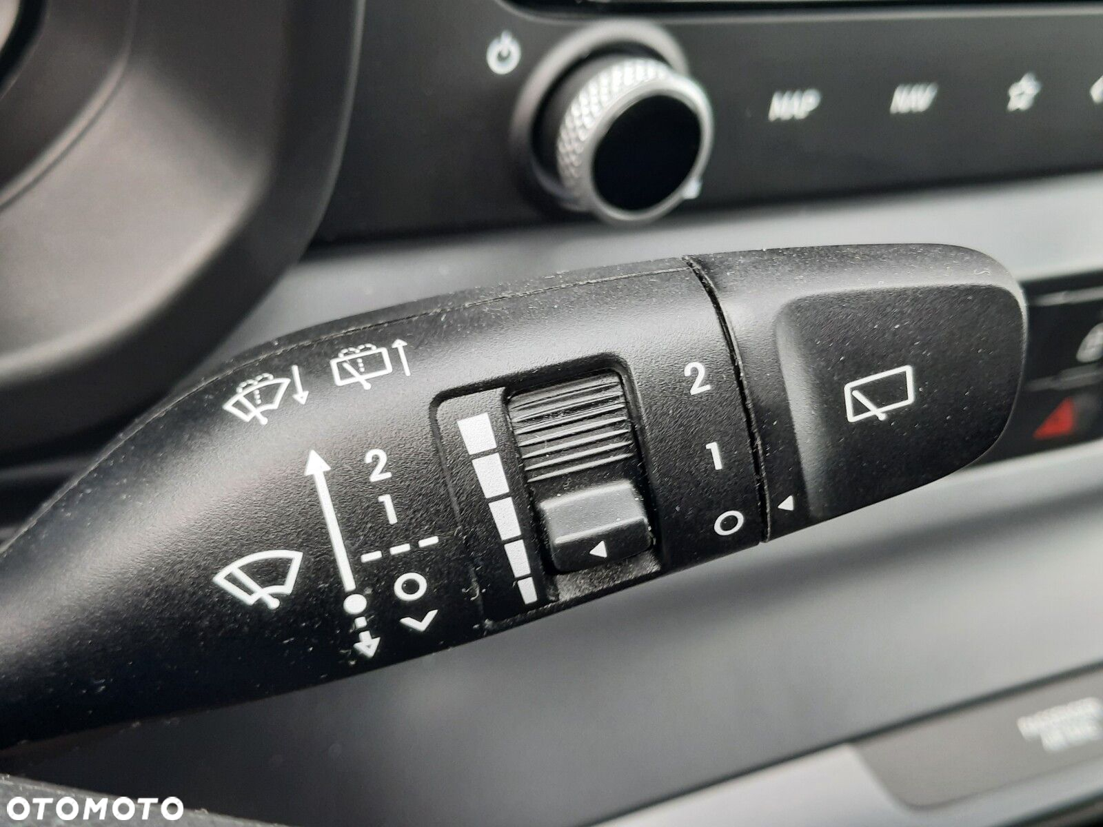 Hyundai i20 1.2 Modern - 35